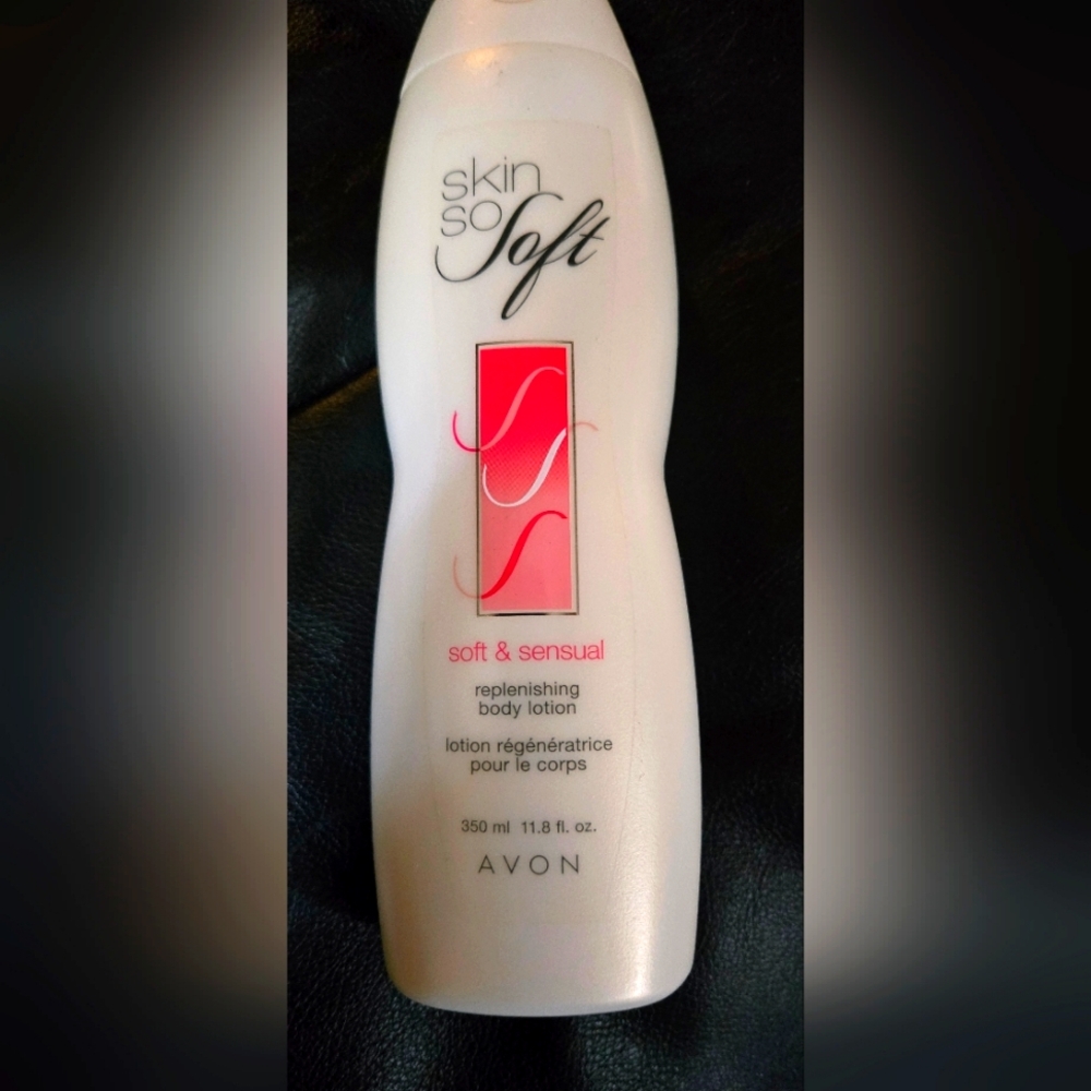 Avon Skin So Soft Replenishing Body Lotion NEW SEALED 11.8floz - Picture 1 of 3